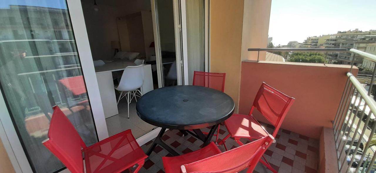 Le Petit Citron Apartamento Menton Exterior foto